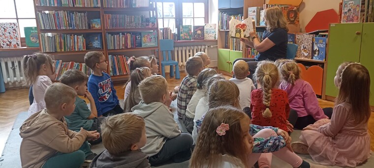 Warsztaty jesienne w Oddziale dla Dzieci Biblioteki Miejskiej w Bytowie