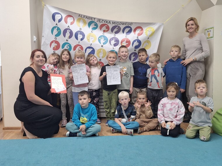 Spotkanie z językiem migowym w grupie Motylki
