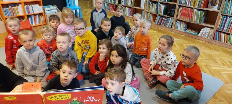 Biedronki w Bibliotece – świąteczne spotkanie z książką